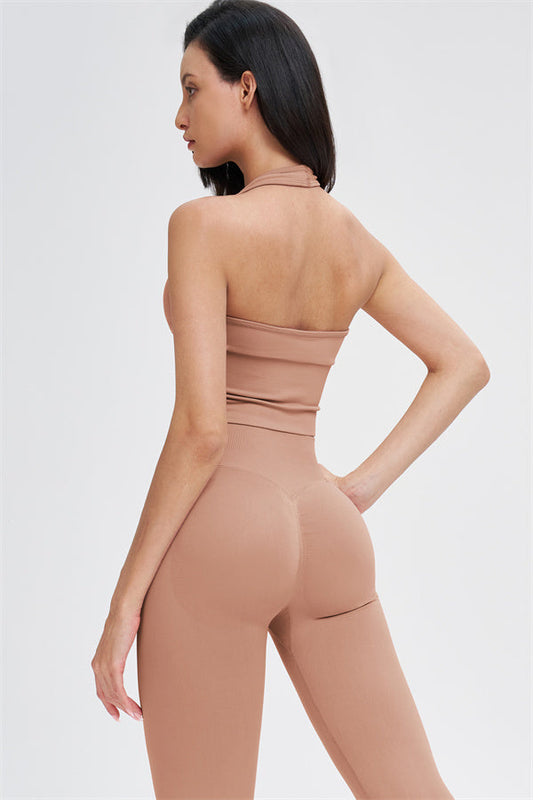 The Whim Sports Bra Leggings 2-Piece Set