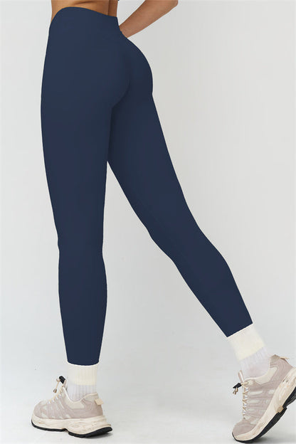 The Stride T-shirt Leggings 2-Piece Set