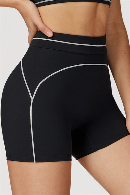 The Amara Sports Bra Shorts 2-Piece Set
