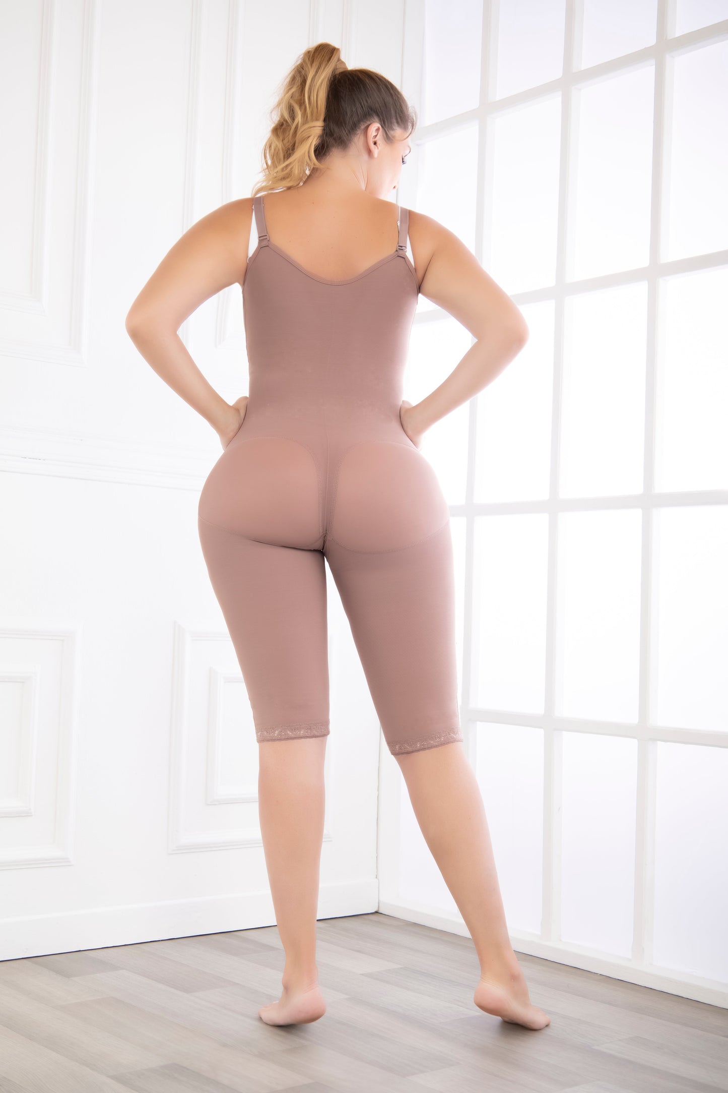 High compression garment shaper Ref. 09021