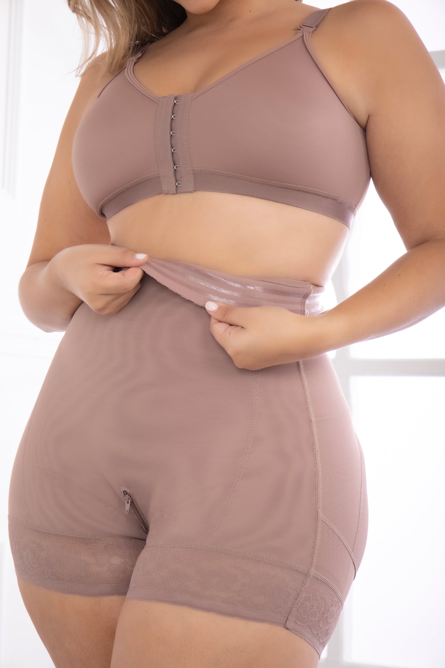 High waisted control panty Ref. 09226