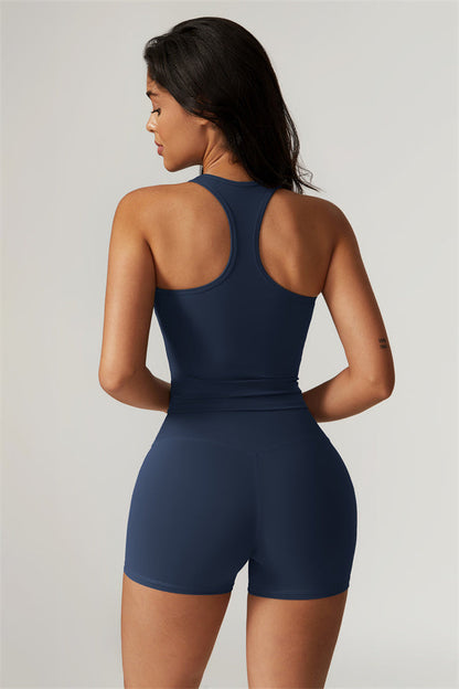 The Dynamic Crop Top Shorts 2-Piece Set