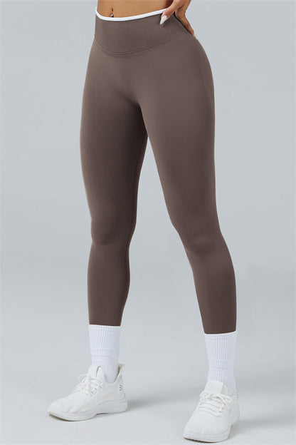 The Elevate Crop Top Leggings 2-Piece Set