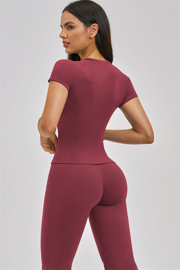 The Zenith T-shirt Flared Leggings 2-Piece Set