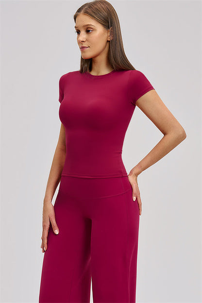 The Dynamic T-shirt Straight Leg Pants 2-Piece Set