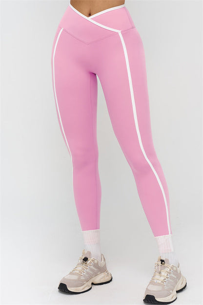 The Crave Contrast Sports Bra Leggings 2-Piece Set