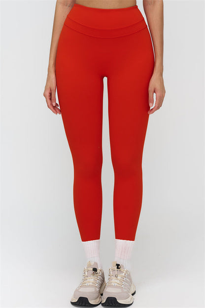 The Stride Crop Top Leggings 2-Piece Set