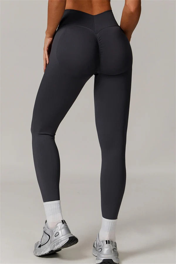 The Nova Luxe Sports Bra Leggings 2-Piece Set