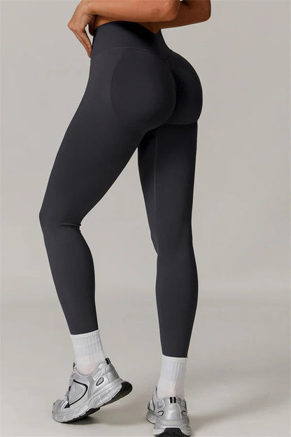 The Nova Luxe Sports Bra Leggings 2-Piece Set