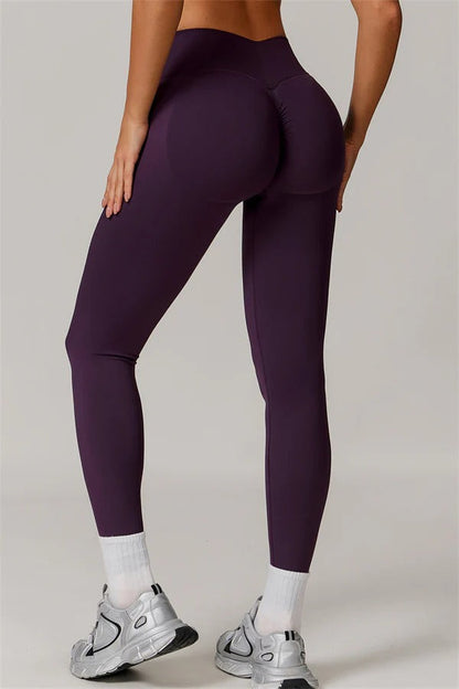 The Nova Luxe Sports Bra Leggings 2-Piece Set