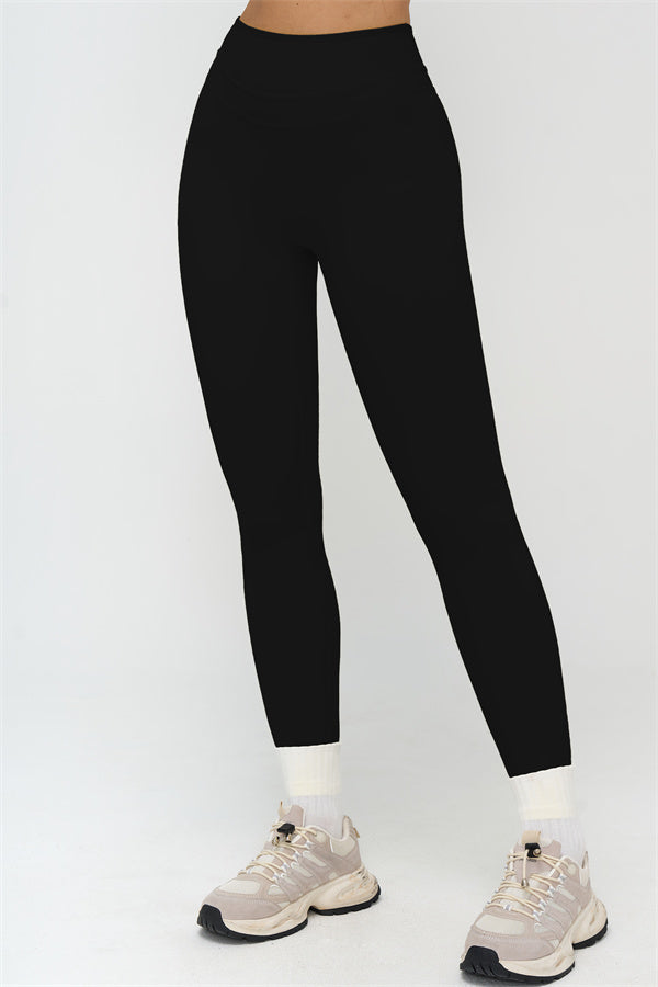 The Stride T-shirt Leggings 2-Piece Set