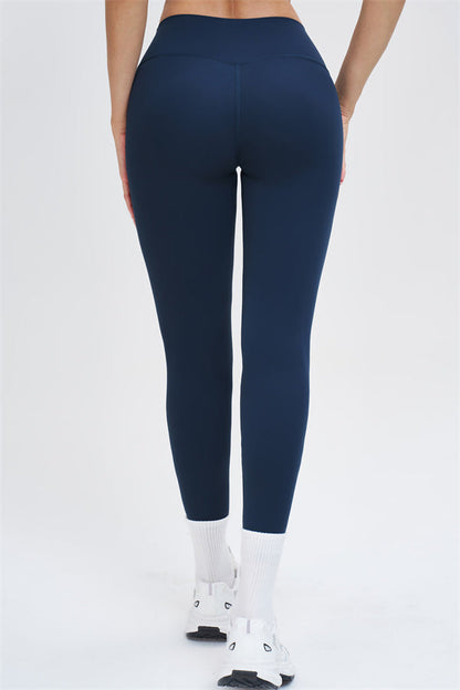 The Stride Crop Top Isabella Leggings 2-Piece Set