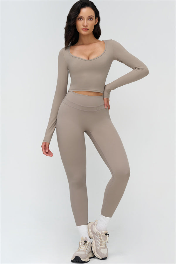 The Stride T-shirt Leggings 2-Piece Set