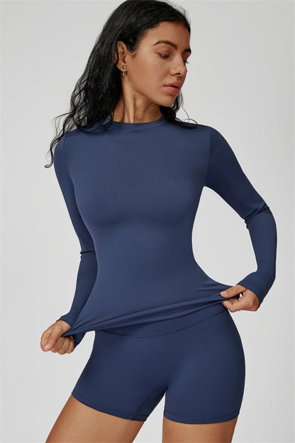 The Oasis Long Sleeve T-shirt Shorts 2-Piece Set