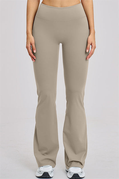The Zestful Sports Bra Flared Leggings 2-Piece Set