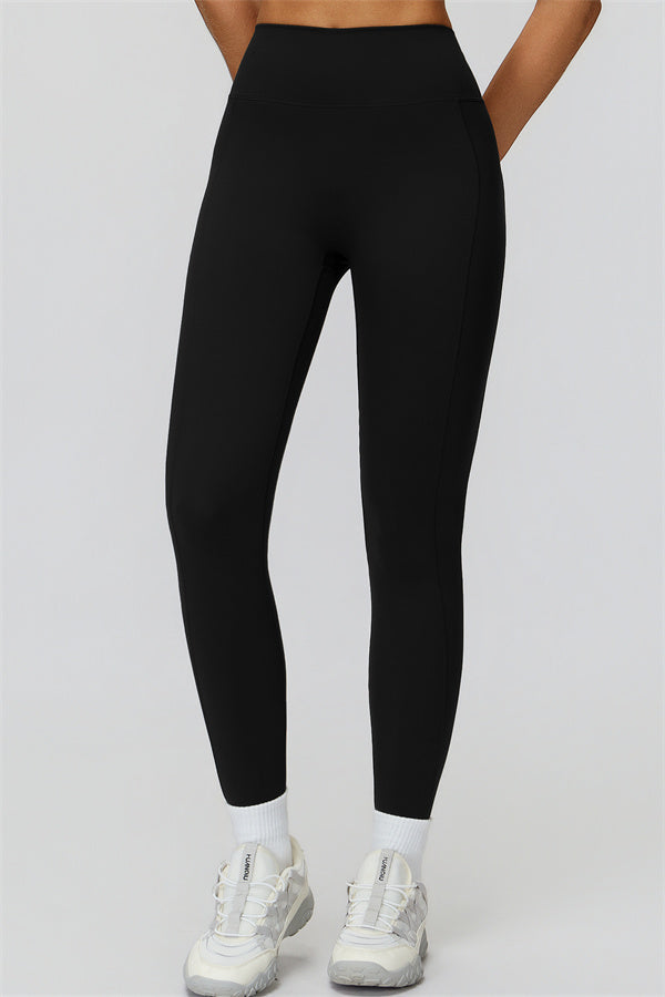 The Fyra Sports Bra Leggings 2-Piece Set