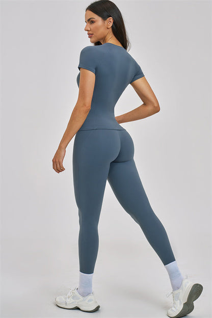 The Zenith T-shirt Leggings 2-Piece Set