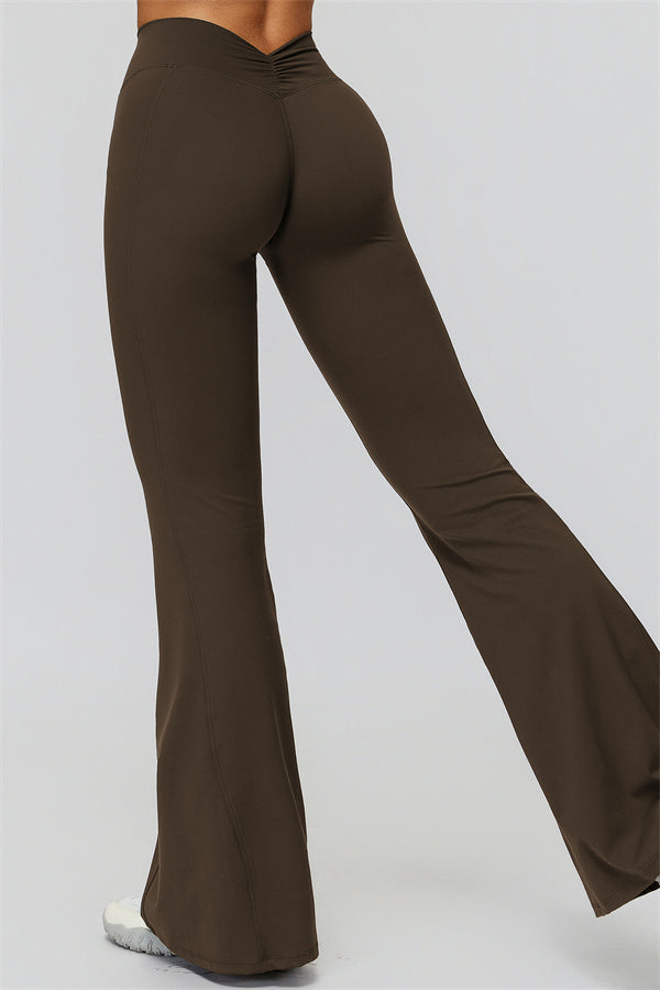 The Fyra Crop Tank Flared Leggings 2-Piece Set