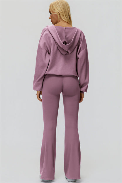 The Fyra Flared Leggings
