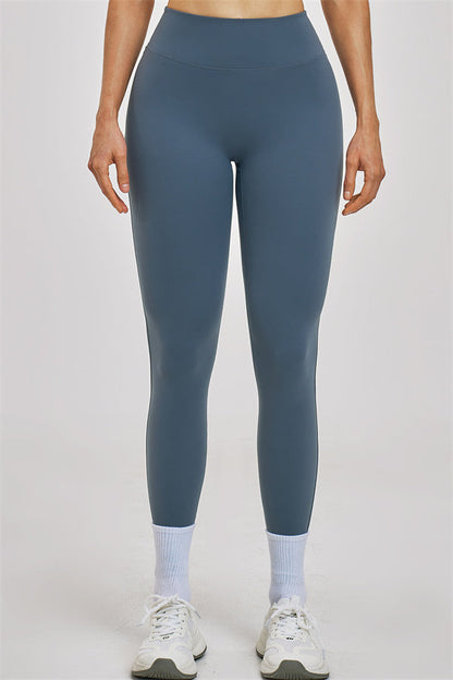 The Zenith Crop Top Leggings 2-Piece Set