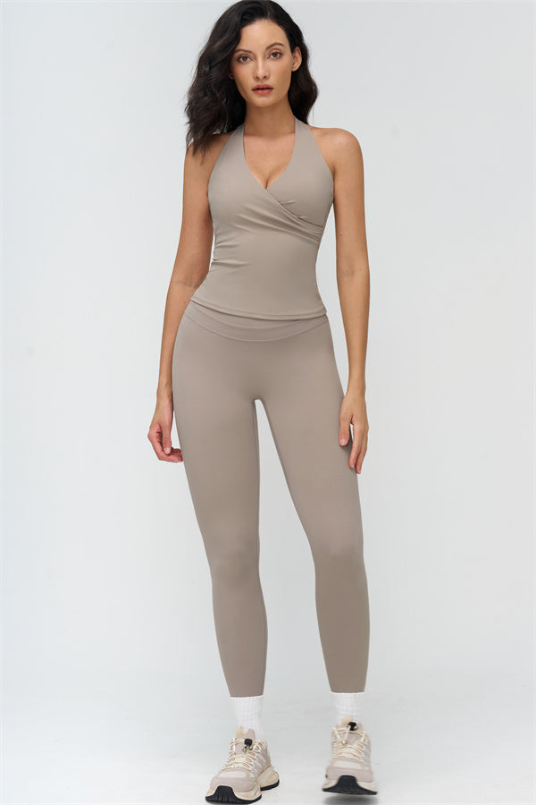 The Stride Crop Top Leggings 2-Piece Set