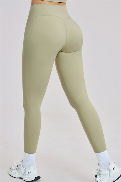 The Dynamic Long Sleeve T-shirt Leggings 2-Piece Set
