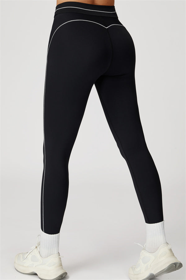 The Amara Sports Bra Leggings 2-Piece Set