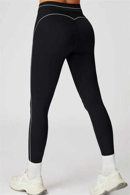 The Amara Sports Bra Leggings 2-Piece Set