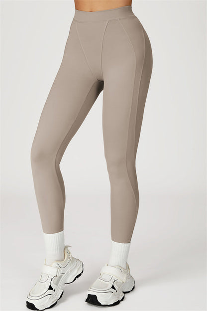 The Conquer Leggings