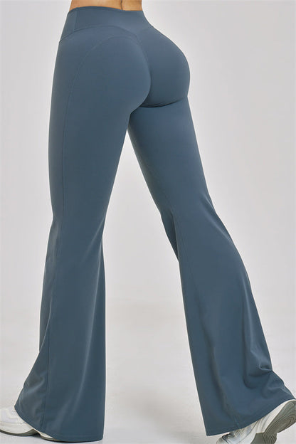 The Zenith T-shirt Flared Leggings 2-Piece Set