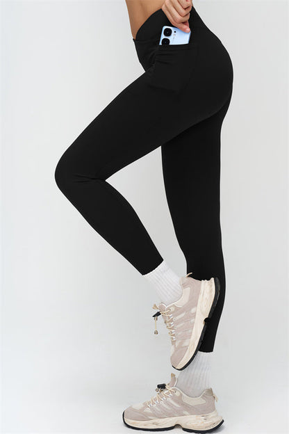 The BoldFit Sports Bra Leggings 2-Piece Set