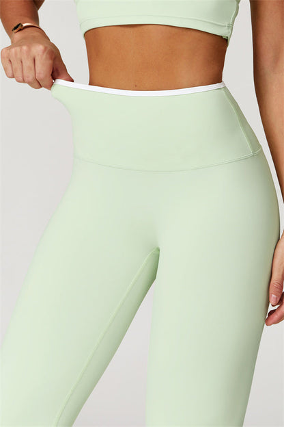 The Quest Cross Back Crop Top Leggings 2-Piece Set