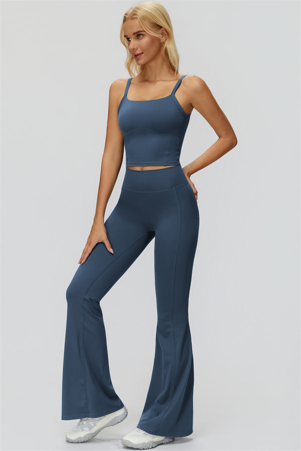 The Fyra Flared Leggings