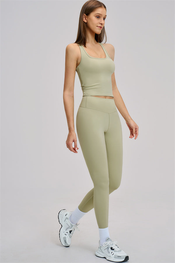 The Dynamic New Crop Top Leggings 2-Piece Set