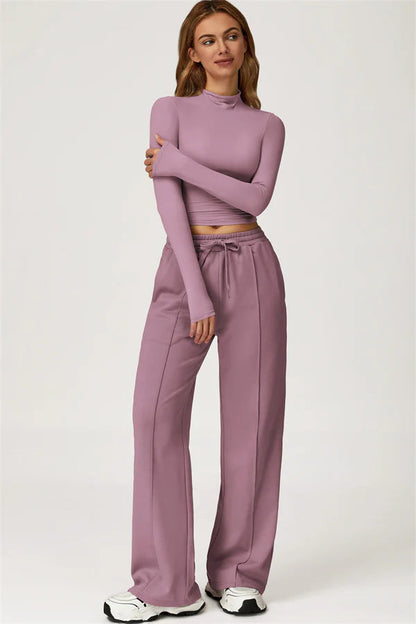 The Motion Crop Top Sweatpants 2-Piece Set