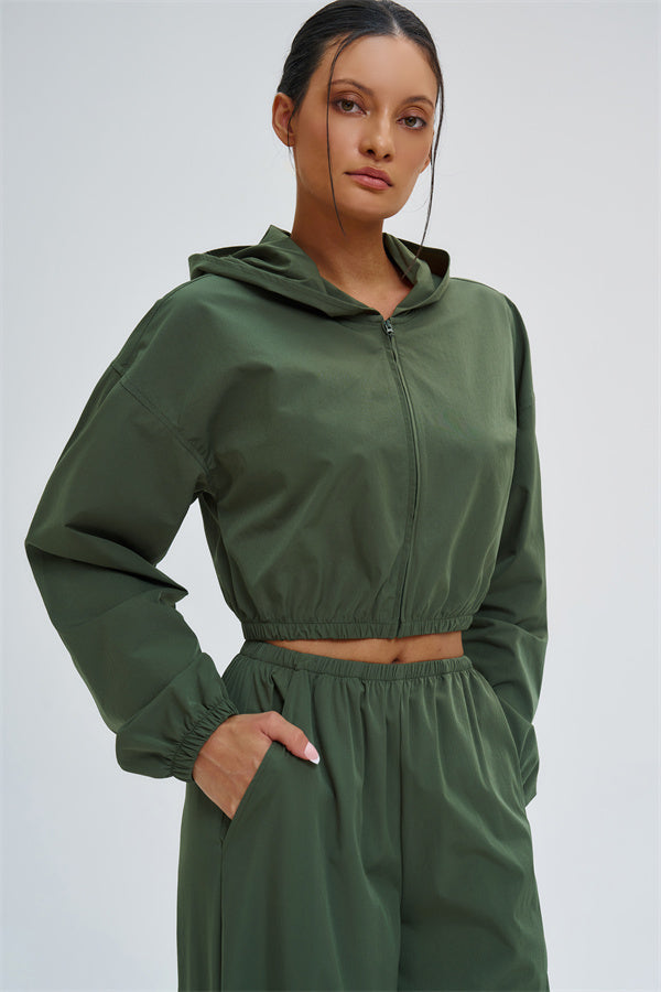 The Svelte UV protection Crop Hoodie Sweatpants 2-Piece Set