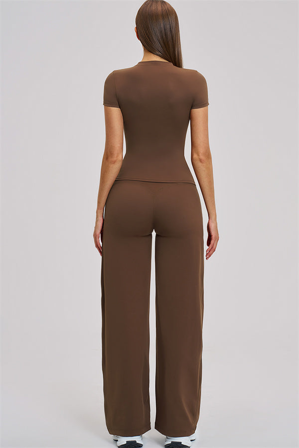 The Dynamic T-shirt Straight Leg Pants 2-Piece Set