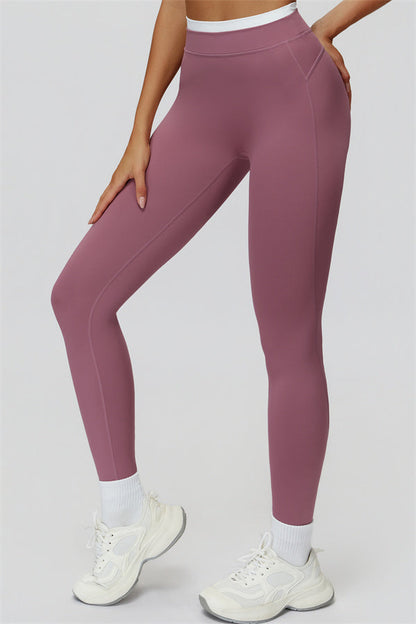 The Canyon Crop Tank Leggings 2-Piece Set