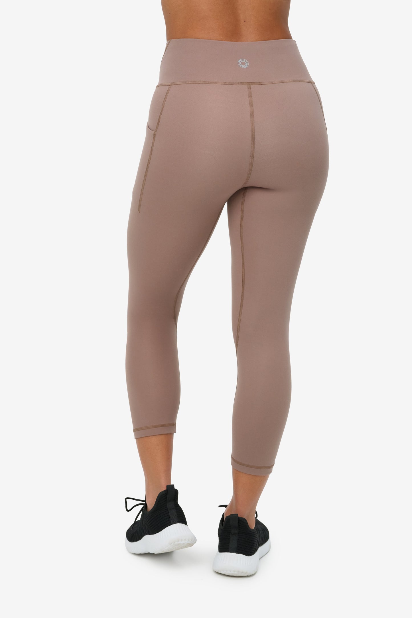 WOMEN'S COMPRESSION CAPRI LEGGINGS (6203)