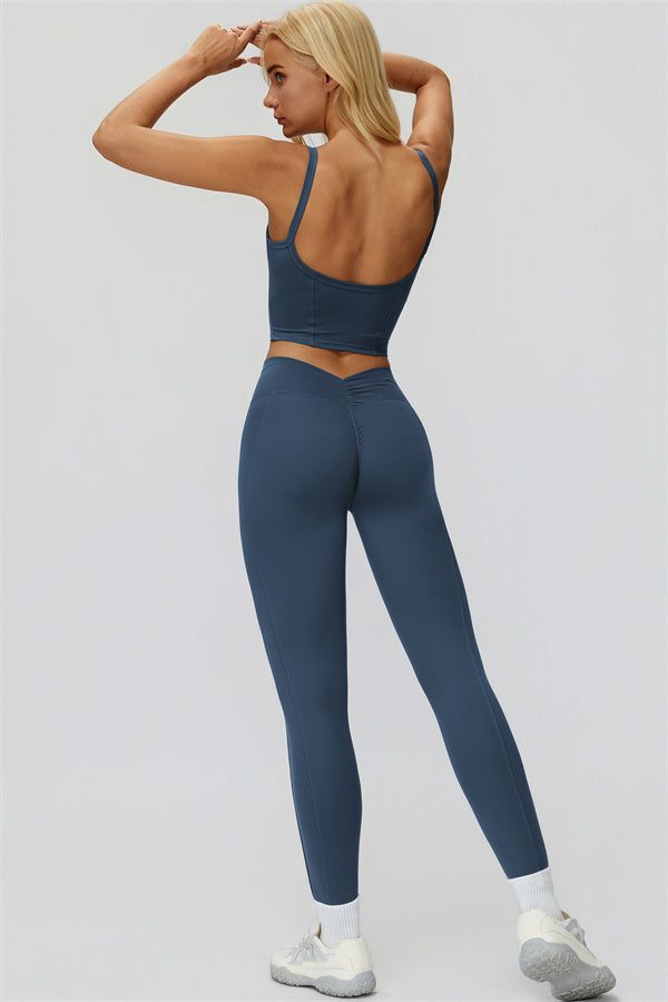The Fyra Crop Tank Leggings 2-Piece Set