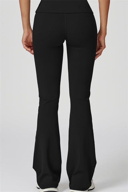 The Oasis T-shirt Flared Leggings 2-Piece Set