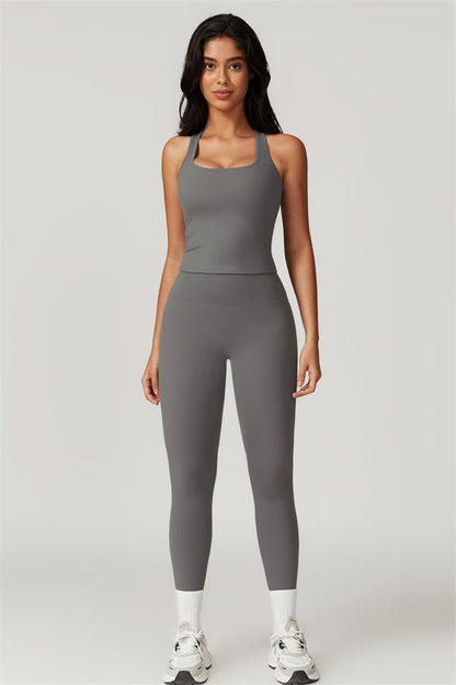 The Dynamic Crop Top Leggings 2-Piece Set