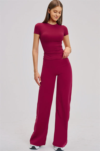 The Dynamic T-shirt Straight Leg Pants 2-Piece Set