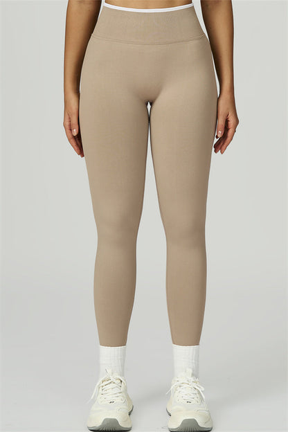 The Prime Line Sports Bra Leggings 2-Piece Set
