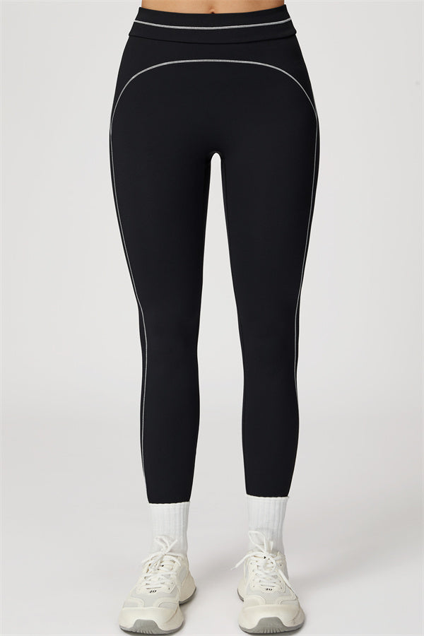 The Amara Sports Bra Leggings 2-Piece Set