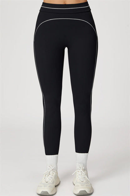 The Amara Sports Bra Leggings 2-Piece Set