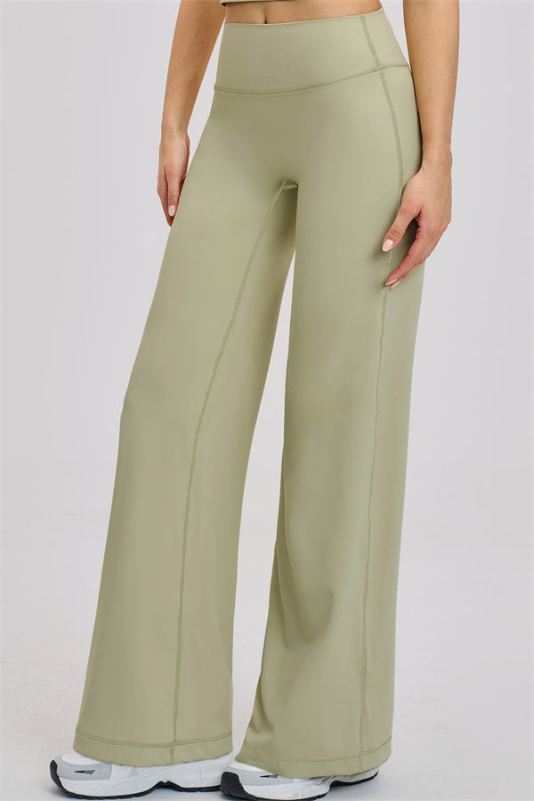 The Dynamic Crop Top Straight Leg Pants 2-Piece Set
