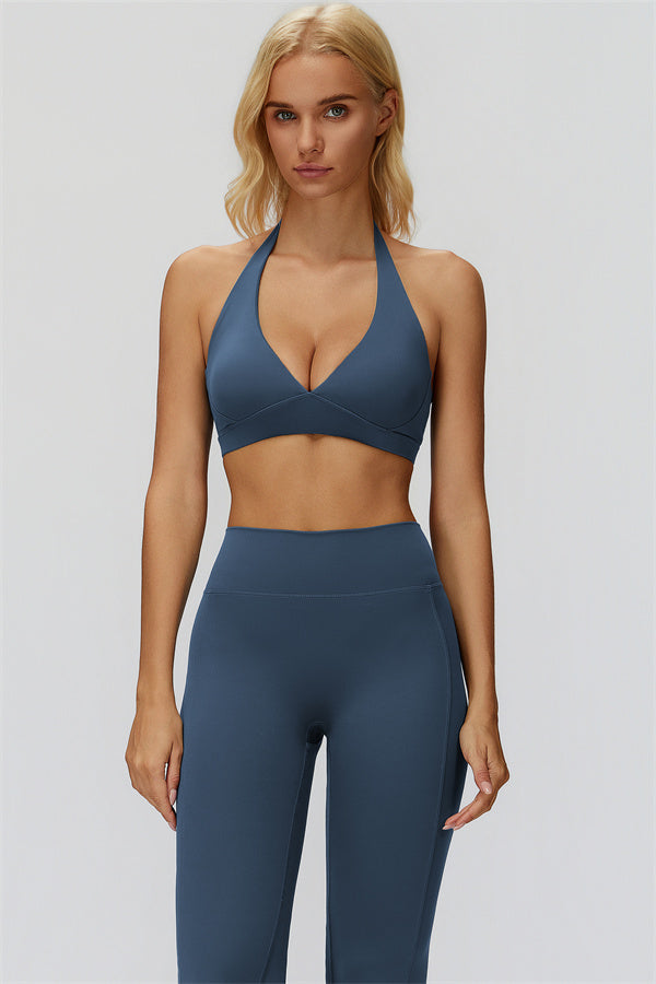 The Fyra Sports Bra Flared Leggings 2-Piece Set