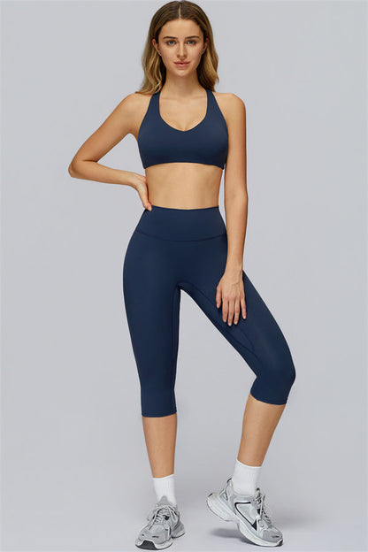 The FlexCore Sports Bra Capri Leggings 2-Piece Set
