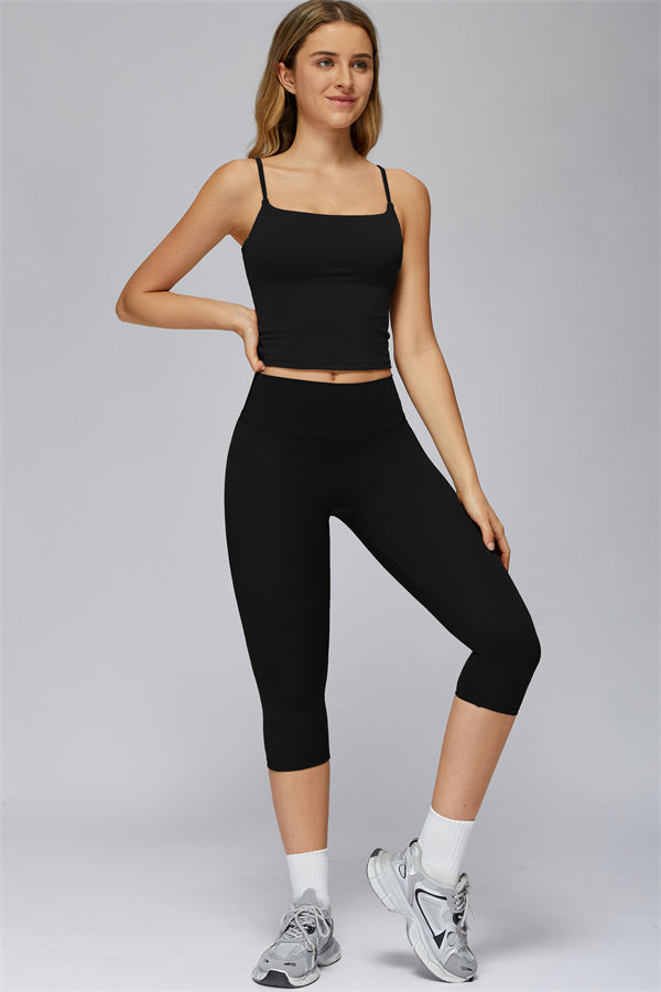 The FlexCore Capri Leggings